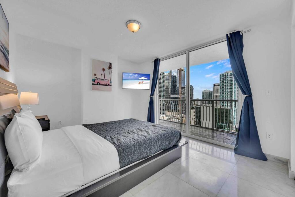 Iconic High Floor 3 Bedrooms In The Heart Of マイアミ エクステリア 写真