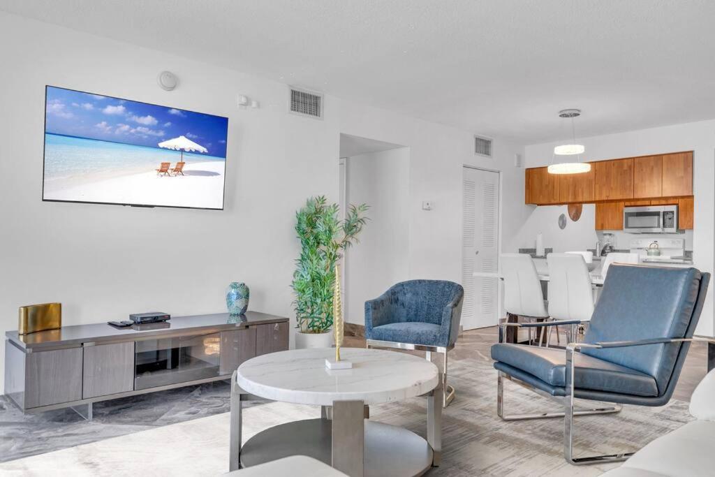 Iconic High Floor 3 Bedrooms In The Heart Of マイアミ エクステリア 写真